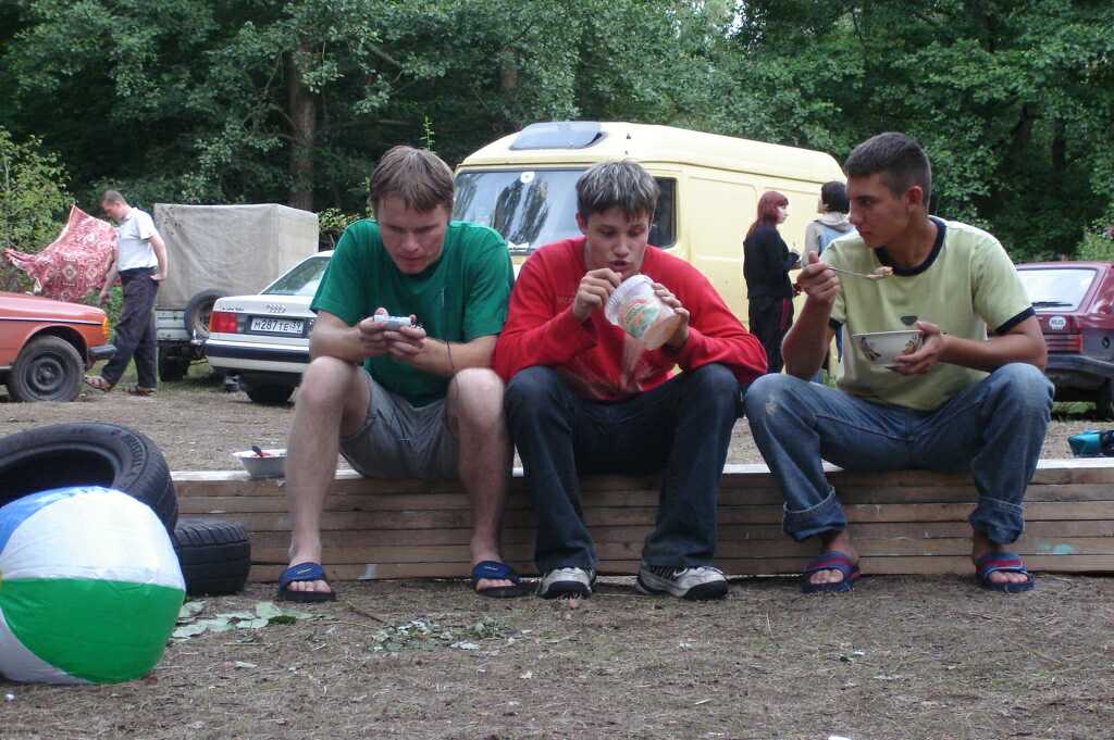 Three chaps chowing down